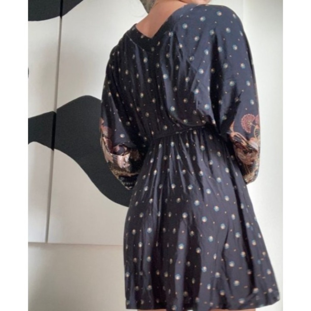 Farm Rio Women Mini Dress Size Large Puff Sleeve‎ Boho V-neck elastic waist - Picture 2 of 16